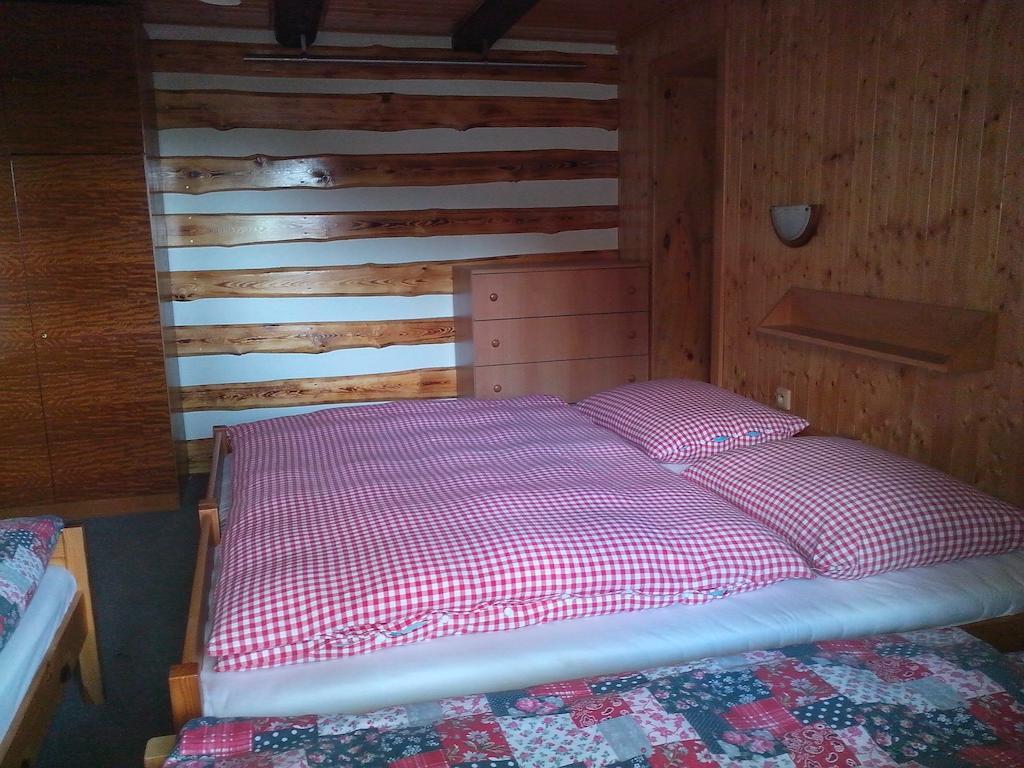 Chalupa Erika Dobsin Номер фото